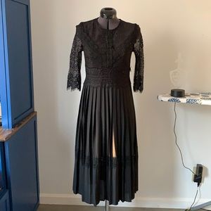 Black lace Zara midi dress size small